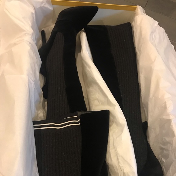 Fendi - Black Velvet Boots - Rockoko - Picture 5 of 11